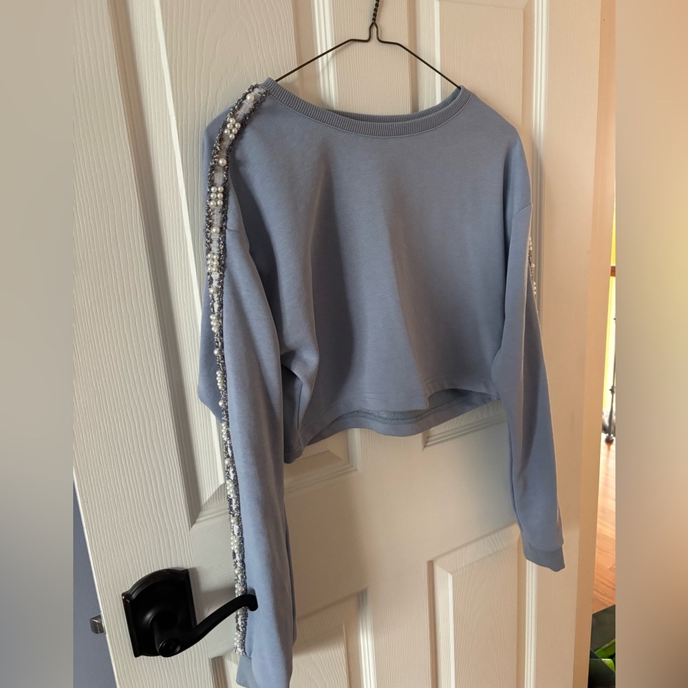 AKIRA Pearl Sleeve Detail Crewneck